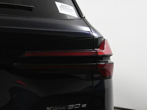 Used 2026 BMW X5 xDrive50e w/ M Sport Package image 13