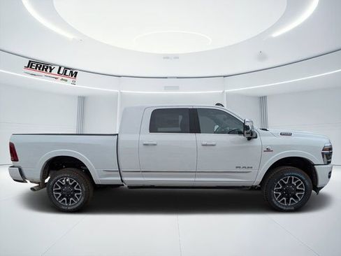 New 2026 RAM 2500 Limited image 2