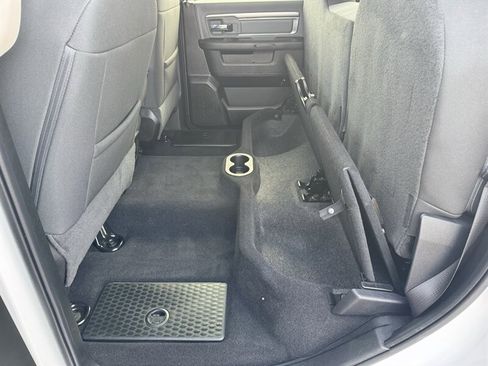 Used 2022 RAM 1500 Classic SLT w/ Electronics Group image 24