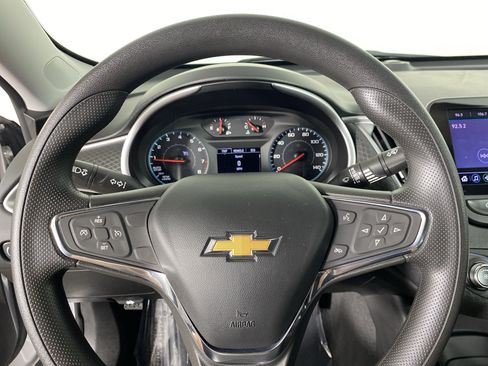 Used 2020 Chevrolet Malibu LS FWD image 20