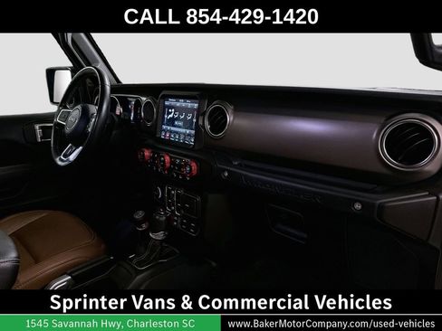 Used 2021 Jeep Wrangler Unlimited Rubicon AWD/4WD image 29
