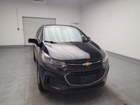 Used 2020 Chevrolet Trax LS w/ Tint and Cruise Package FWD image 14