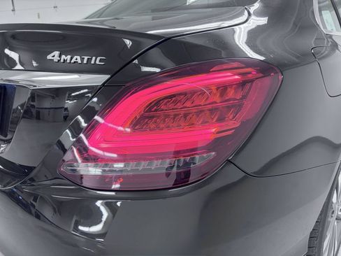 Used 2021 Mercedes-Benz C 300 4MATIC Sedan image 9