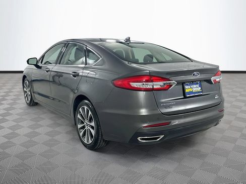 Used 2020 Ford Fusion SE AWD/4WD image 5
