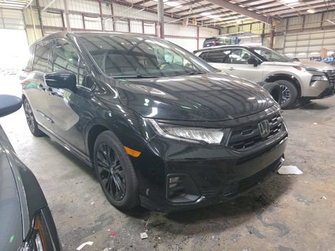 Used 2025 Honda Odyssey Sport-L image 6