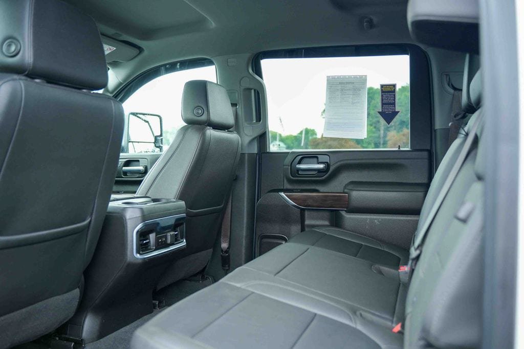 Used 2022 GMC Sierra 2500 SLT w/ SLT Convenience Package AWD/4WD image 25