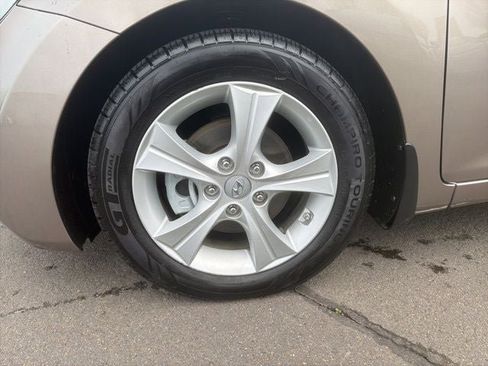 Used 2016 Hyundai Elantra Value Edition image 34