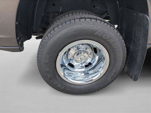 Used 2024 RAM 3500 Tradesman w/ Chrome Appearance Group image 8