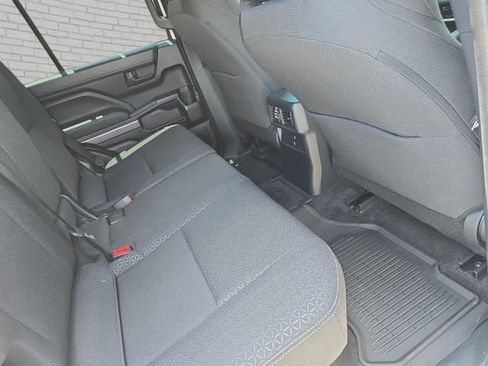 Used 2025 Toyota 4Runner SR5 AWD/4WD image 12