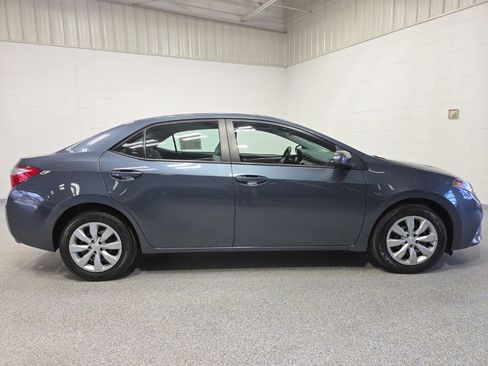 Used 2015 Toyota Corolla LE image 8
