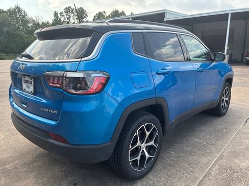 Used 2024 Jeep Compass Limited AWD/4WD image 5