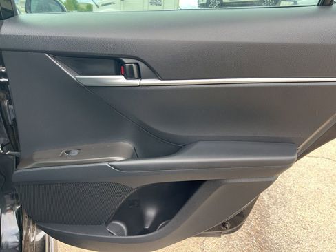 Used 2024 Toyota Camry SE FWD image 24