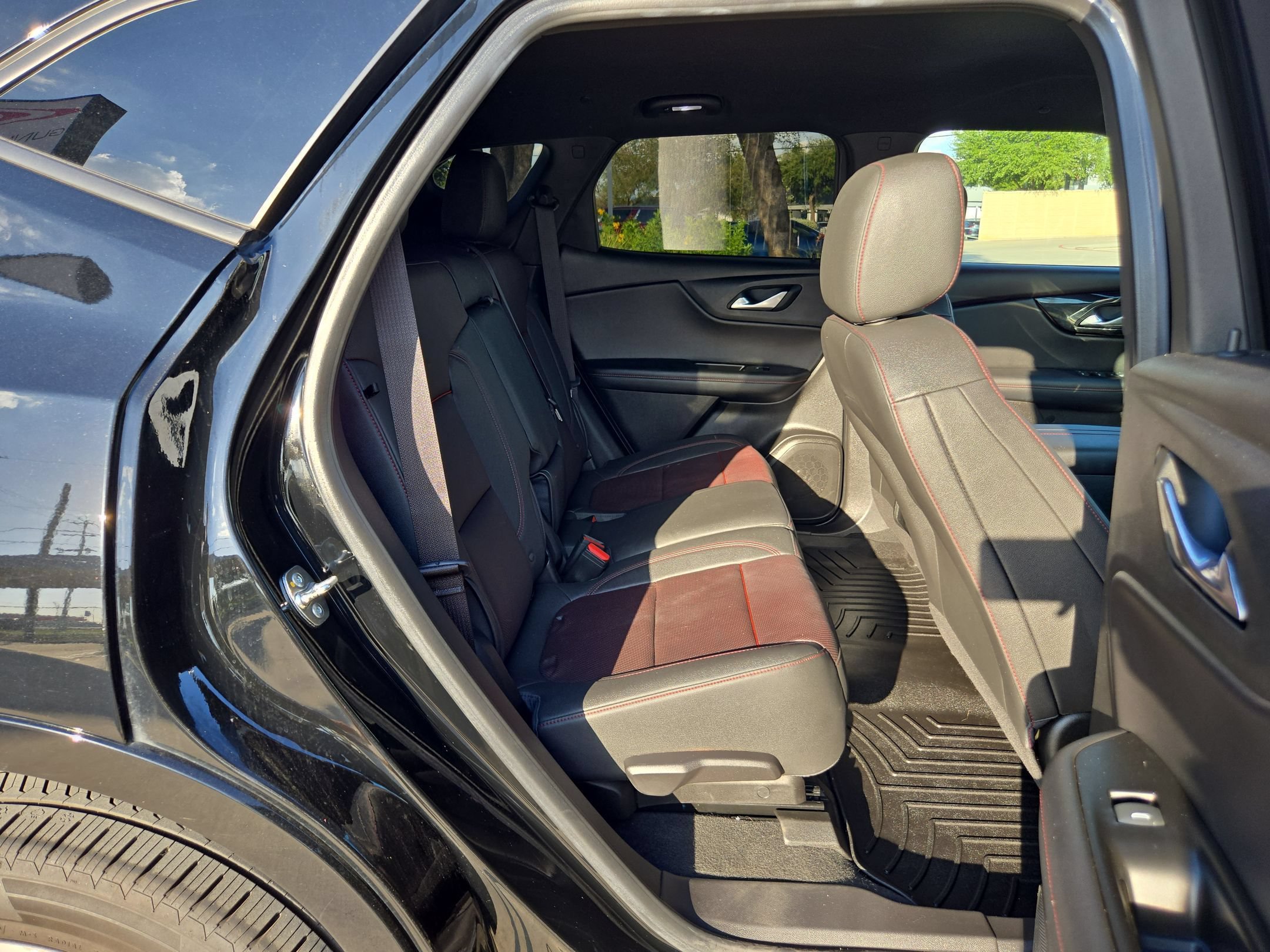 Certified 2023 Chevrolet Blazer RS FWD image 24