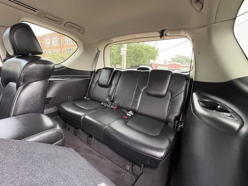Used 2016 INFINITI QX80 4WD w/ Deluxe Technology Package image 23