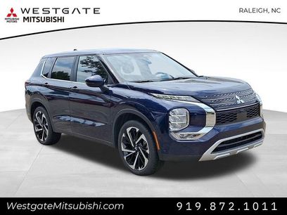 Used 2024 Mitsubishi Outlander SE