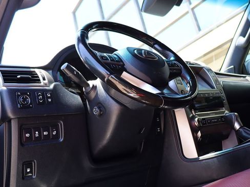 Used 2020 Lexus GX 460 Luxury w/ Off Road Package AWD/4WD image 41