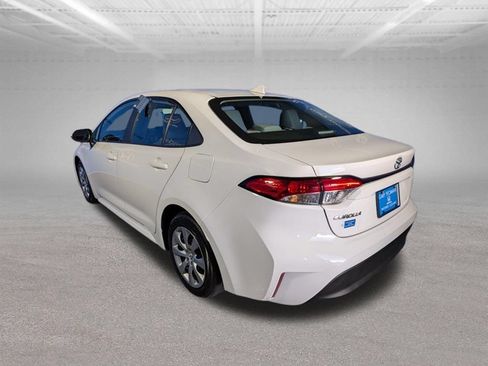 Used 2023 Toyota Corolla LE FWD image 7
