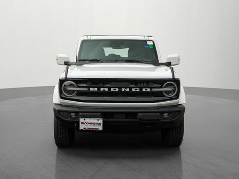 Used 2024 Ford Bronco Outer Banks AWD/4WD image 2