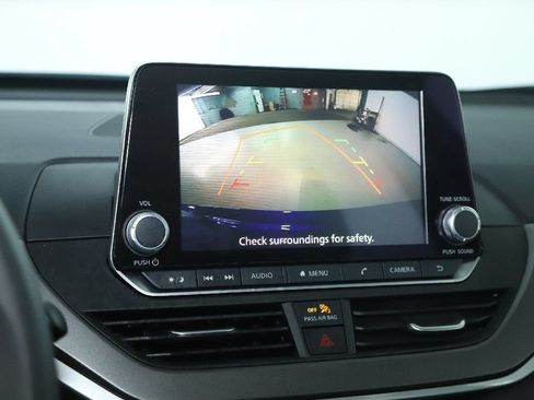 Certified 2025 Nissan Altima 2.5 SR AWD/4WD image 29