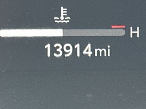 Used 2025 Toyota Highlander Platinum image 34