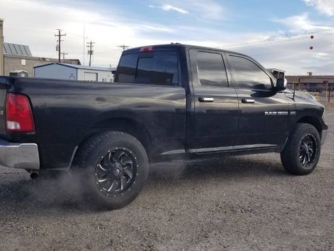 Used 2011 RAM 1500 Classic SLT AWD/4WD image 3