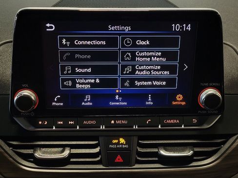 Used 2025 Nissan Altima 2.5 SV FWD image 25