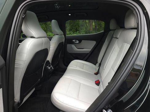 Used 2024 Polestar Polestar 2 AWD/4WD image 14
