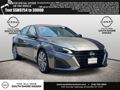 Certified 2025 Nissan Altima 2.5 SL