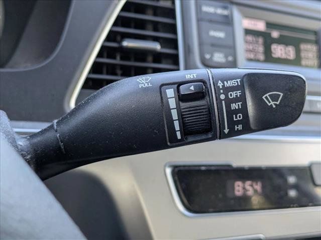 Used 2017 Hyundai Sonata SE FWD image 10