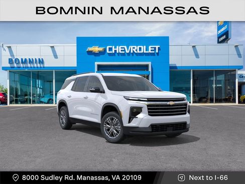 New 2026 Chevrolet Traverse LT FWD image 2