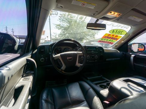 Used 2014 GMC Sierra 2500 SLE w/ SLE Preferred Package image 17