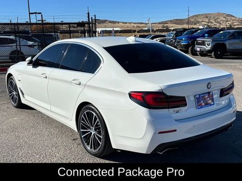 Used 2023 BMW 530e xDrive 530e iPerformance image 3