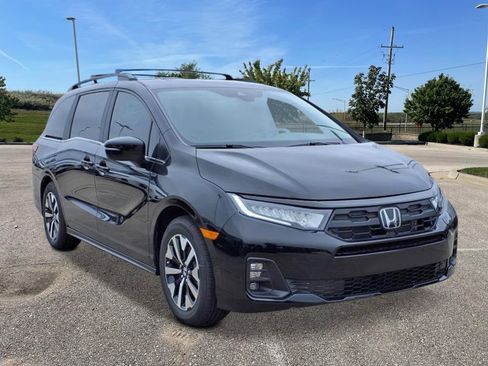 New 2026 Honda Odyssey EX-L image 6