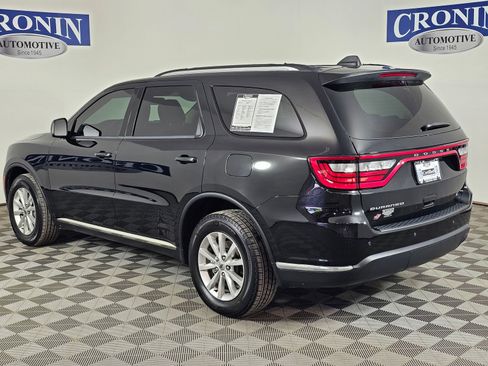 Used 2022 Dodge Durango SXT AWD/4WD image 3