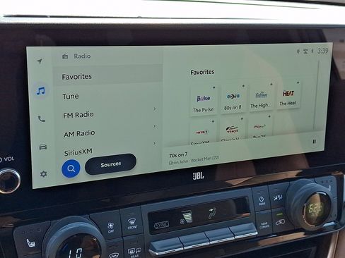 Used 2025 Toyota Grand Highlander AWD Hybrid image 21