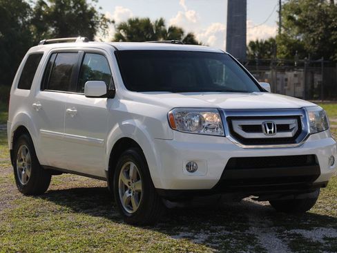 Used 2011 Honda Pilot EX image 15