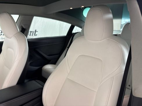 Used 2022 Tesla Model 3 Performance AWD/4WD image 8