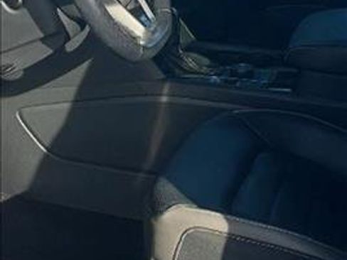 Used 2022 Volkswagen Atlas SEL Premium image 9