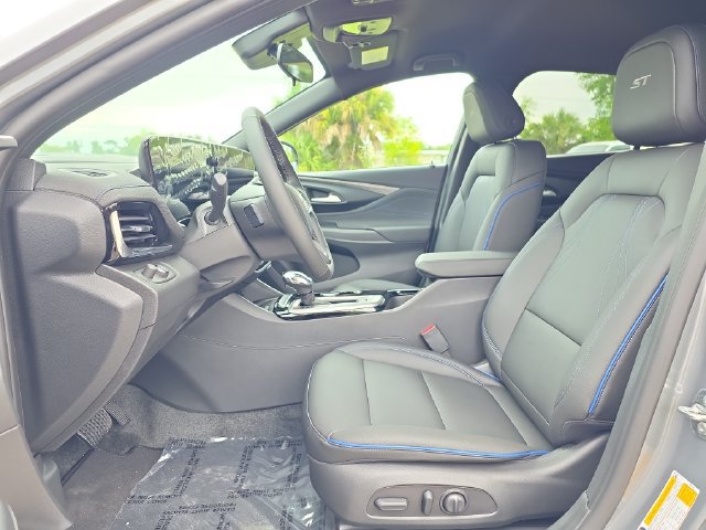 New 2026 Buick Envista Sport Touring w/ Convenience I Package FWD image 17