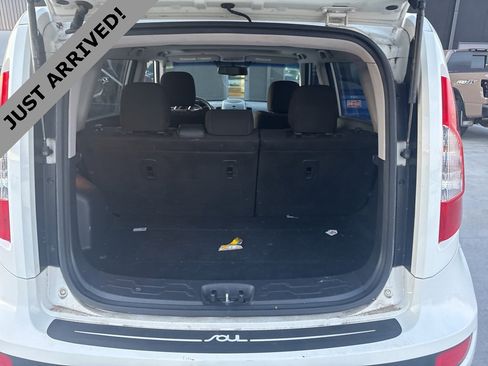 Used 2012 Kia Soul + w/ Audio Pkg image 12