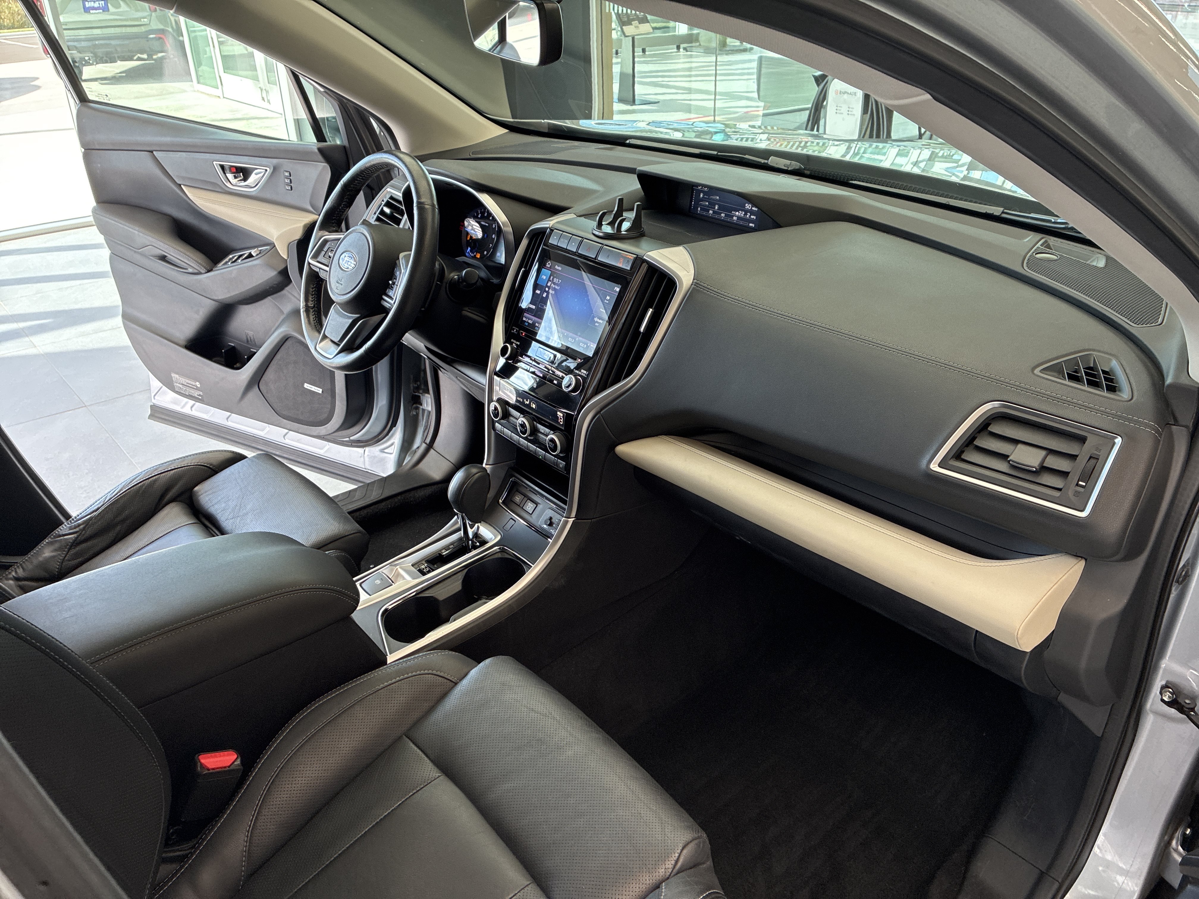 Used 2019 Subaru Ascent Limited AWD/4WD image 20