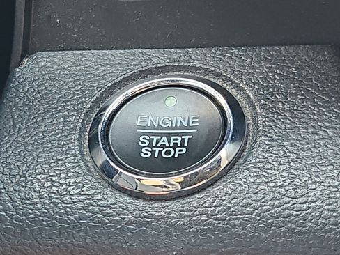 Used 2022 Ford F250 Lariat w/ Lariat Ultimate Package AWD/4WD image 20