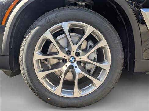 Used 2026 BMW X5 xDrive40i w/ Climate Comfort Package AWD/4WD image 10