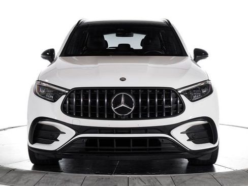 Used 2025 Mercedes-Benz GLC 43 AMG 4MATIC image 9