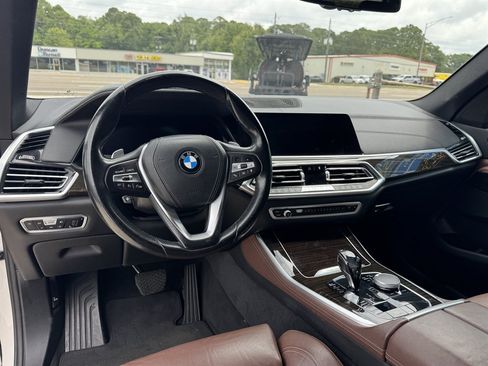 Used 2019 BMW X5 xDrive40i w/ Convenience Package AWD/4WD image 10