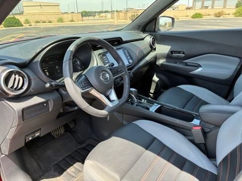 Certified 2021 Nissan Kicks SR w/ SR Premium Package FWD image 11
