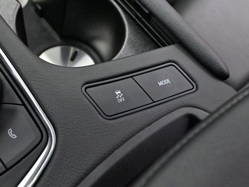 Certified 2025 Cadillac XT5 Premium Luxury image 24