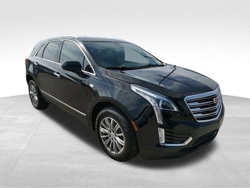 Used 2017 Cadillac XT5 Luxury w/ Driver Awareness Package FWD image 8