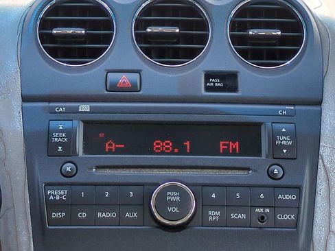 Used 2007 Nissan Altima 2.5 S w/ Convenience Plus Pkg image 16