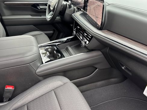 New 2026 Chevrolet Tahoe LS w/ Max Trailering Package image 16